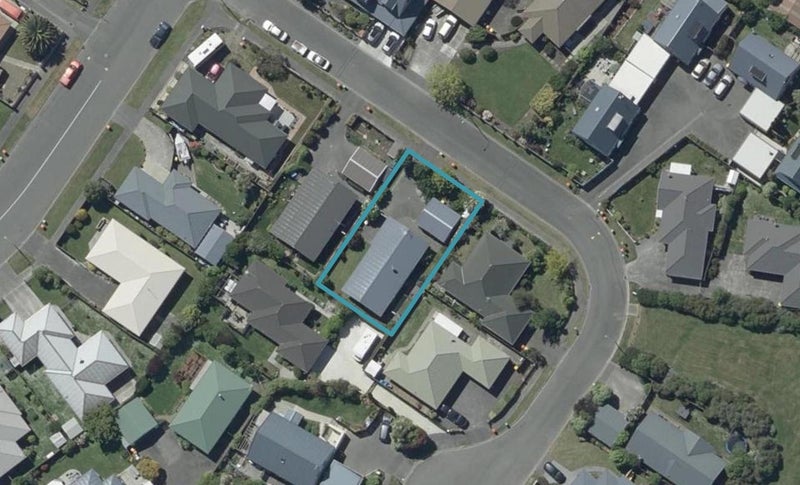 6 Seascape Gardens, Bromley, Christchurch - Carousel 1