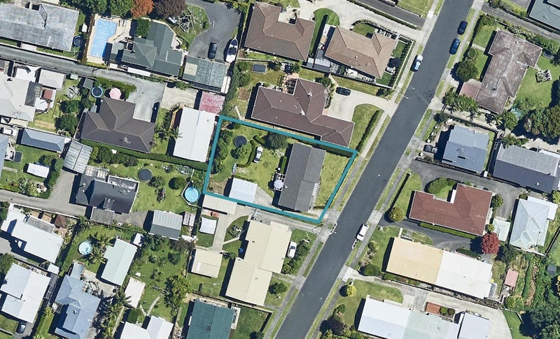 57 Ridge Street, Otumoetai, Tauranga - Carousel 1