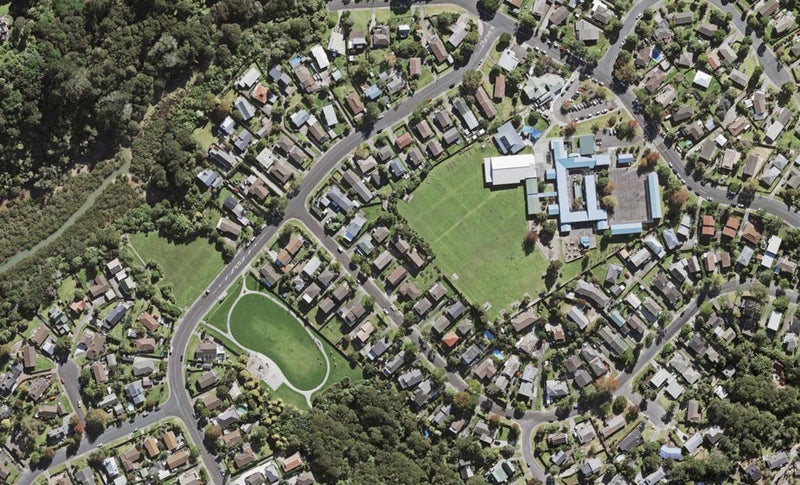 2/67 Simon Ellice Drive, Bayview, Auckland - Carousel 1