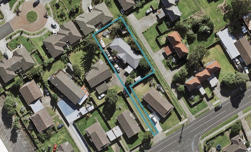 30 Wakefield Road, Favona, Auckland - Carousel 1