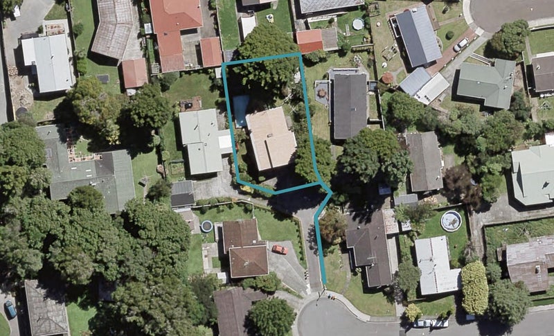 24 Riversdale Road, Clouston Park, Upper Hutt - Carousel 1