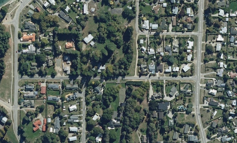 33 Eely Point Road, Wanaka, Wānaka - Carousel 1