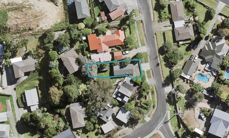 9 Wallace Road, Ranui, Auckland - Carousel 1