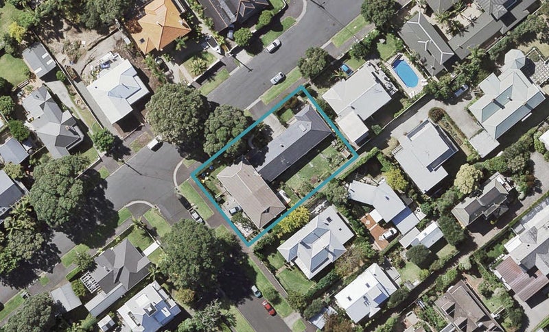 1/38 Oxford Terrace, Devonport, Auckland - Carousel 1