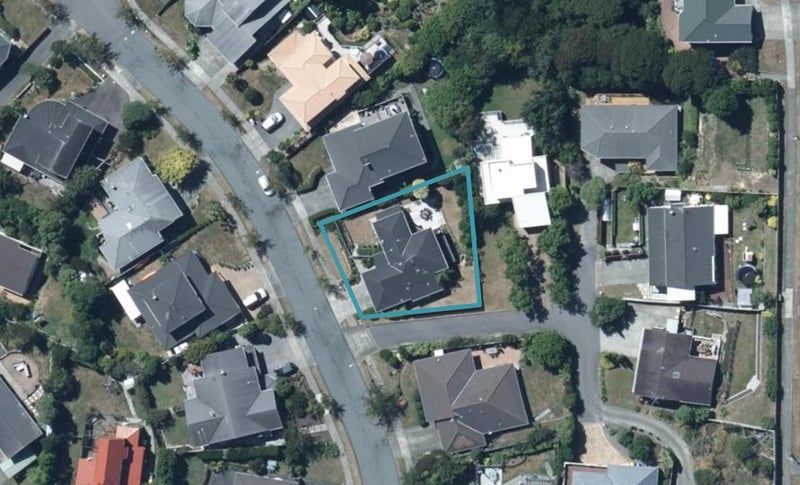 18 Musket Lane, Whitby, Porirua - Carousel 1