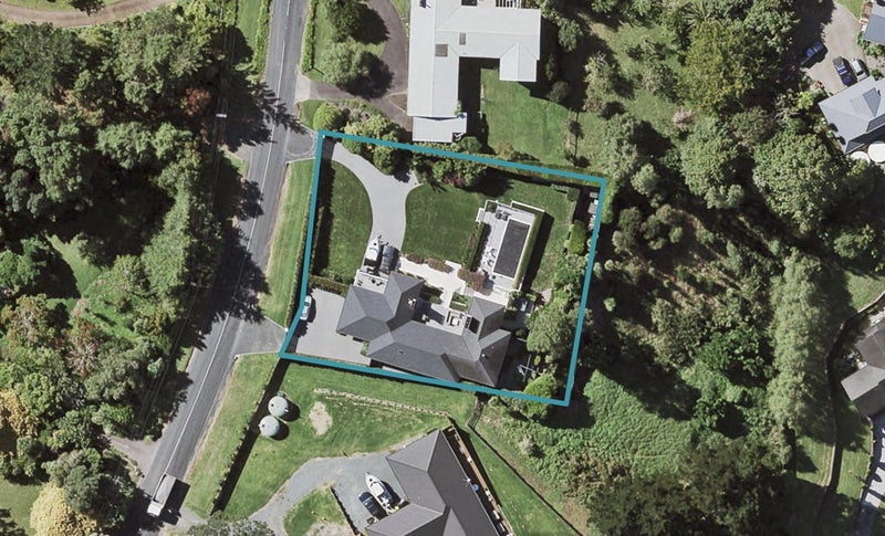 249 Point View Drive, Dannemora, Auckland - Carousel 1