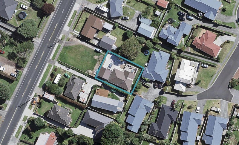 9B Sandspit Road, Waiuku, Waiuku - Carousel 1