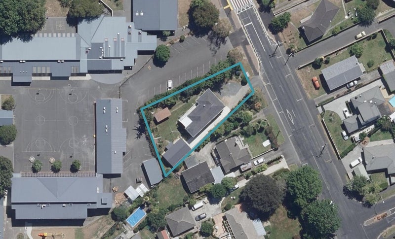 39 Knighton Road, Hillcrest, Hamilton - Carousel 1