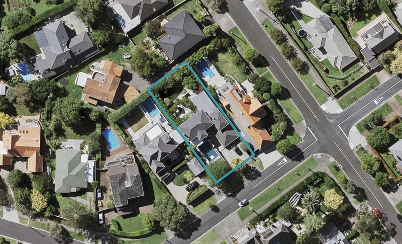 12 Palmer Crescent, Mission Bay, Auckland - Carousel 1