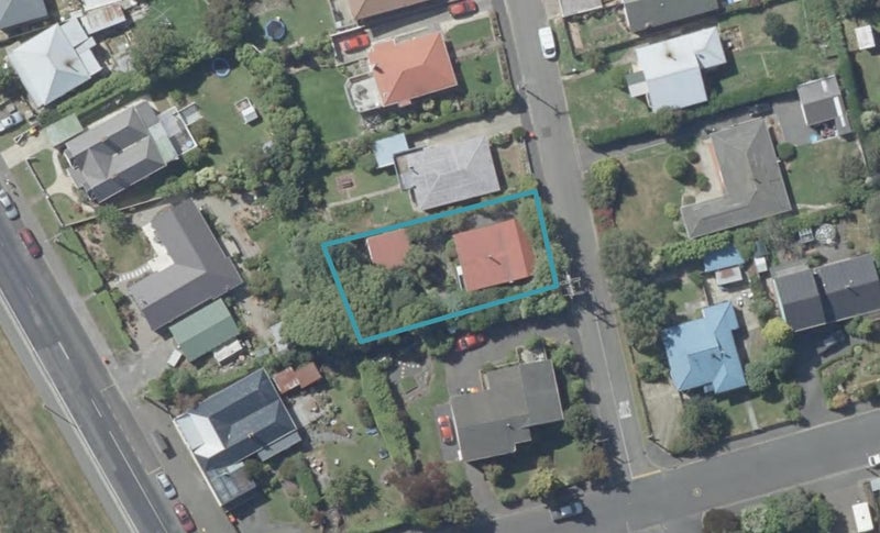 4 Alexander Street, Abbotsford, Dunedin - Carousel 1