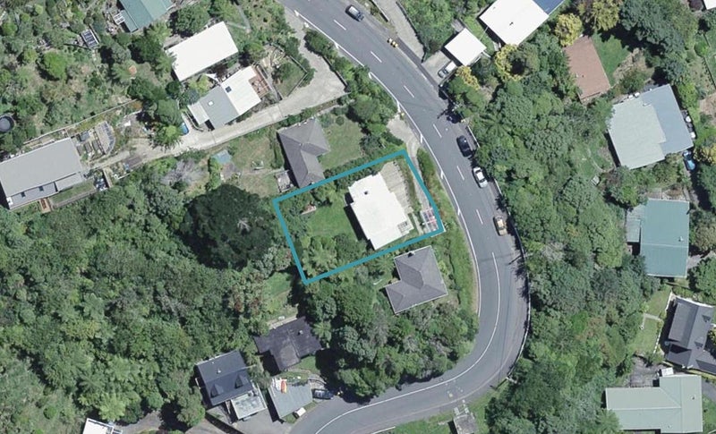73 Makara Road, Karori, Wellington - Carousel 1