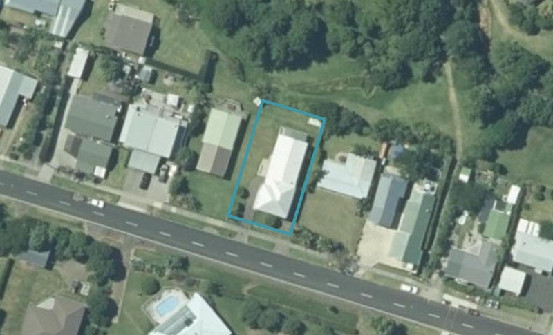 13 Pa Road, Hahei - Carousel 1