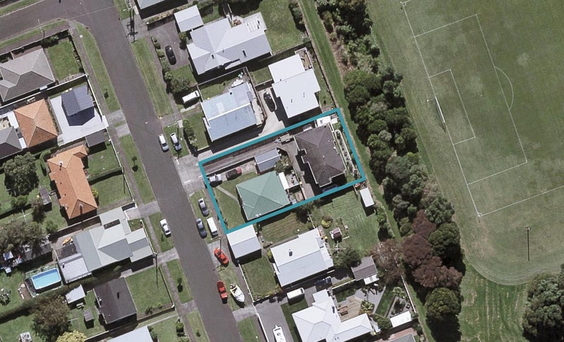 23B Doone Street, Lynmouth, New Plymouth - Carousel 1