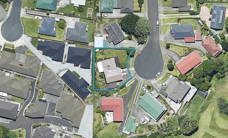 9 Knox Place, Greerton, Tauranga - Carousel 1