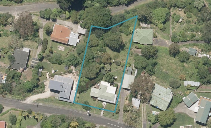 31 Webb Road, Durie Hill, Whanganui - Carousel 1