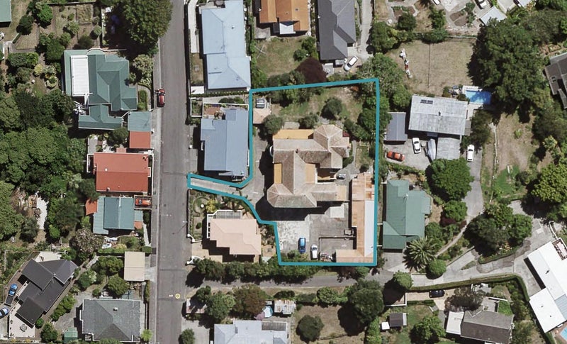 115 Chaucer Road North, Hospital Hill, Napier - Carousel 1