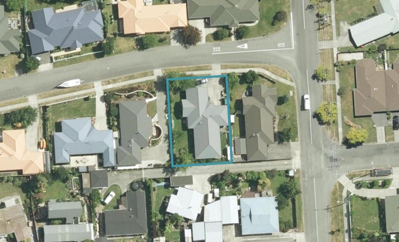 3 Farnham Drive, Springlands, Blenheim - Carousel 1