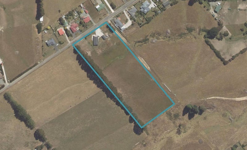 92 District Road, Palmerston - Carousel 1
