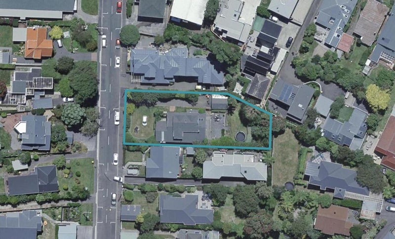 7 Ngatoto Street, Khandallah, Wellington - Carousel 1