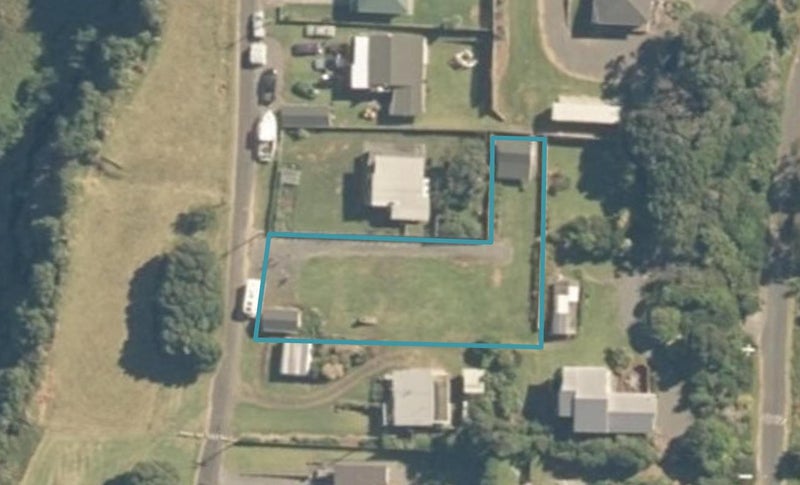 53 Aria Terrace, Mōkau - Carousel 1