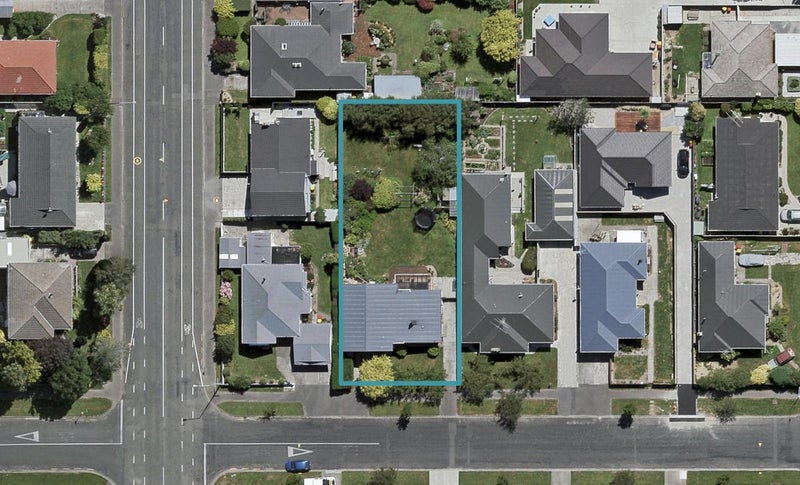 216 George Street, Waverley, Invercargill - Carousel 1