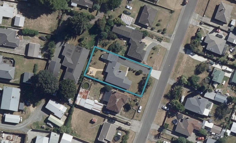 8 Cavan Street, Ngaruawahia - Carousel 1