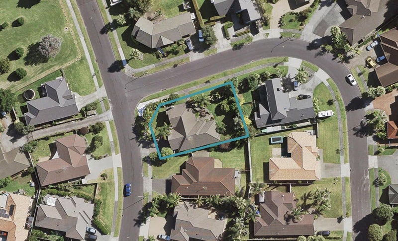 1 Crannich Place, Wattle Downs, Auckland - Carousel 1