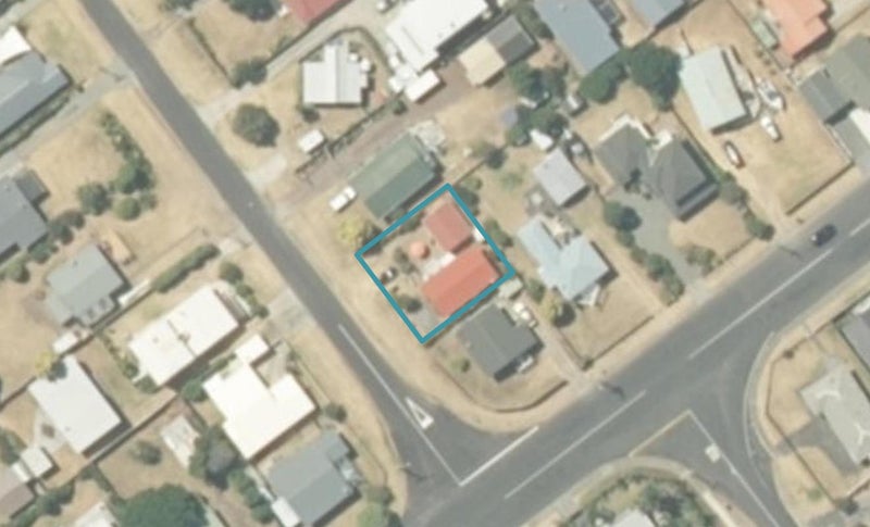 120 Exeter Road, Whangamatā - Carousel 1