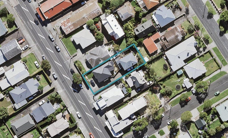 167A Point Chevalier Road, Point Chevalier, Auckland - Carousel 1