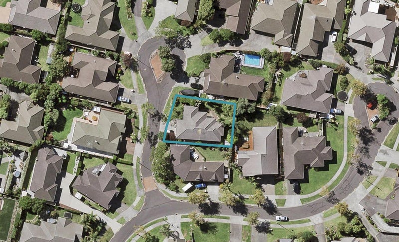 3 Moy Place, East Tamaki Heights, Auckland - Carousel 1