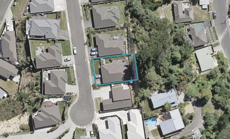 47 Speldhurst Grove, Stokes Valley, Lower Hutt - Carousel 1