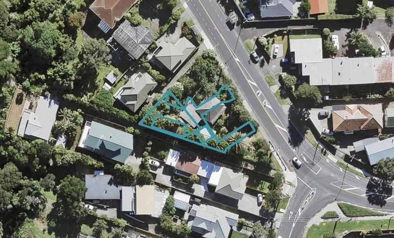 2/2 Waipa Street, Birkenhead, Auckland - Carousel 1