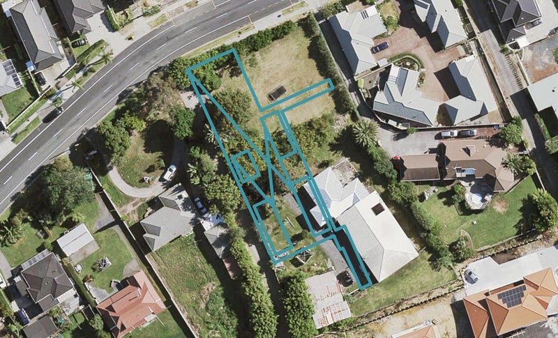 1/241 Hill Road, The Gardens, Auckland - Carousel 1