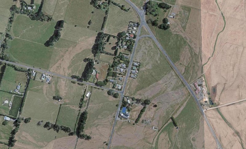 30 South Featherston Road, South Featherston, Featherston - Carousel 1