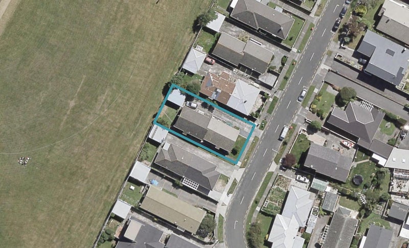 1/71 Wai-Iti Crescent, Woburn, Lower Hutt - Carousel 1