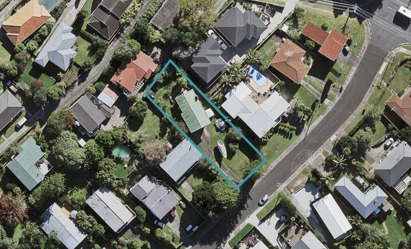 5 Edgeworth Road, Glenfield, Auckland - Carousel 1