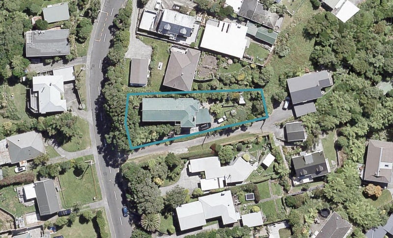 43 Pokohiwi Road, Normandale, Lower Hutt - Carousel 1