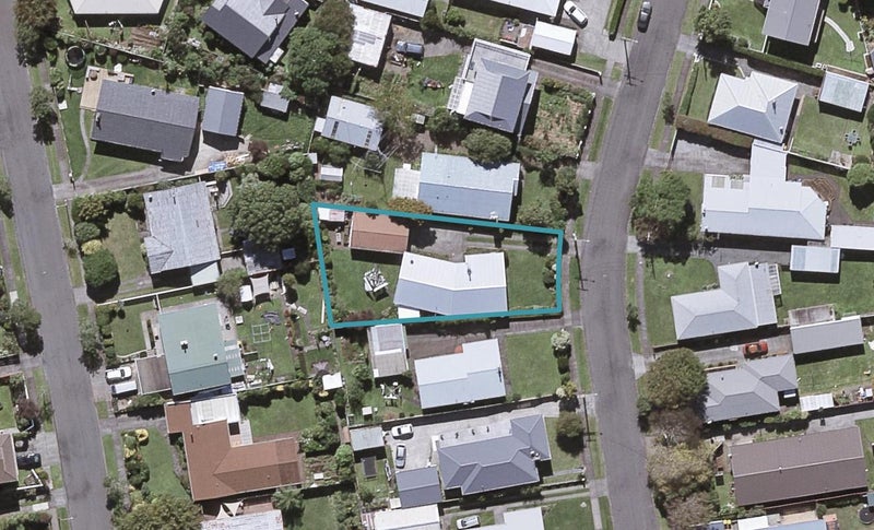 10 Manu Crescent, Upper Vogeltown, New Plymouth - Carousel 1