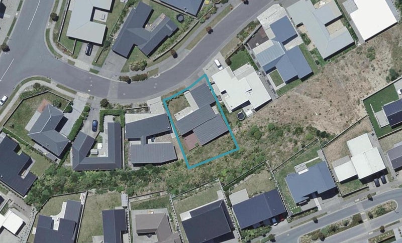 8 Tea Tree Lane, Woodridge, Wellington - Carousel 1
