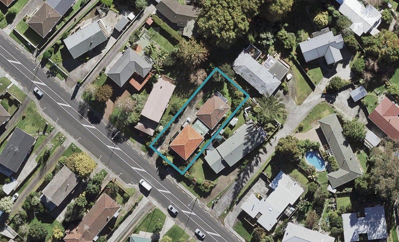 2/52 Bentley Avenue, Glenfield, Auckland - Carousel 1