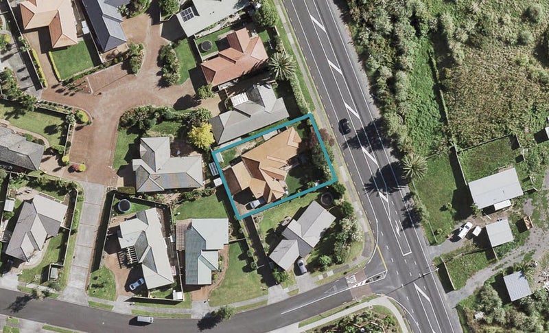 3 Sheriff Place, Randwick Park, Auckland - Carousel 1