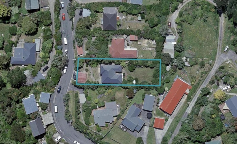 73 Black Rock Road, Newlands, Wellington - Carousel 1