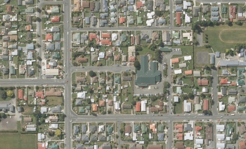 13 Hobson Street, Gore, Gore - Carousel 1