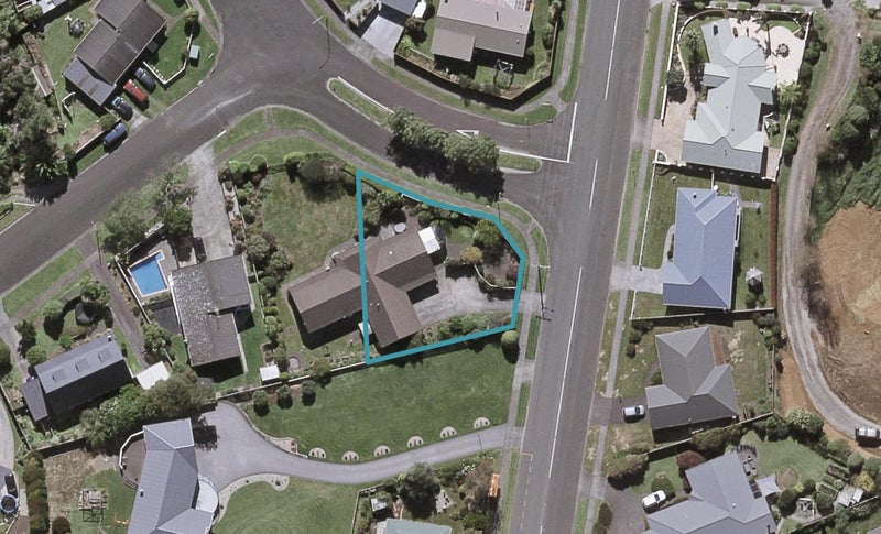66 Barrett Road, Whalers Gate, New Plymouth - Carousel 1