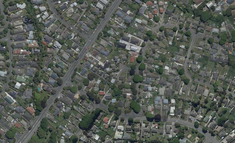 7 Lyall Place, Bryndwr, Christchurch - Carousel 1