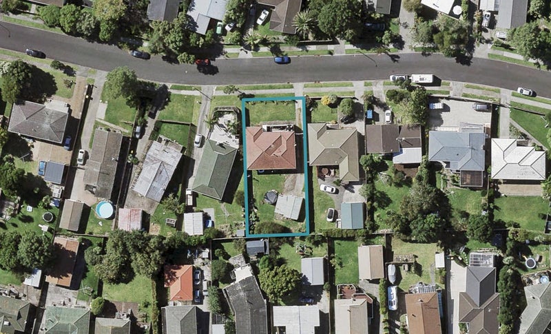 11 Nevada Avenue, Pakuranga Heights, Auckland - Carousel 1