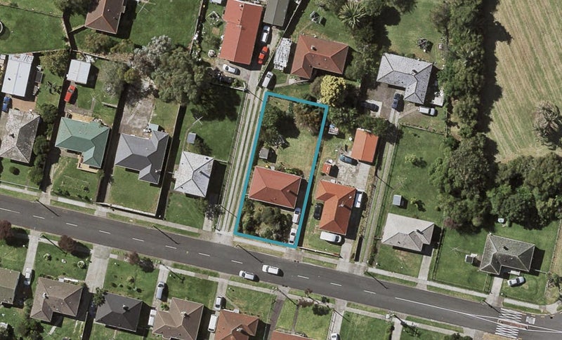 54 Pearl Baker Drive, Otara, Auckland - Carousel 1