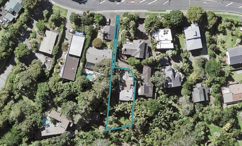 242 Beach Road, Campbells Bay, Auckland - Carousel 1