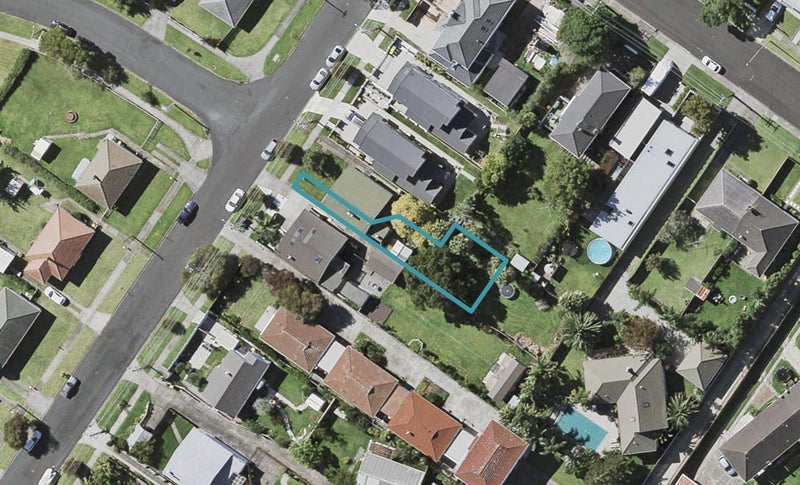 82C Eversleigh Road, Belmont, Auckland - Carousel 1
