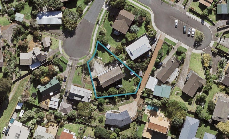 15 Chipping Dale, Mangere Bridge, Auckland - Carousel 1